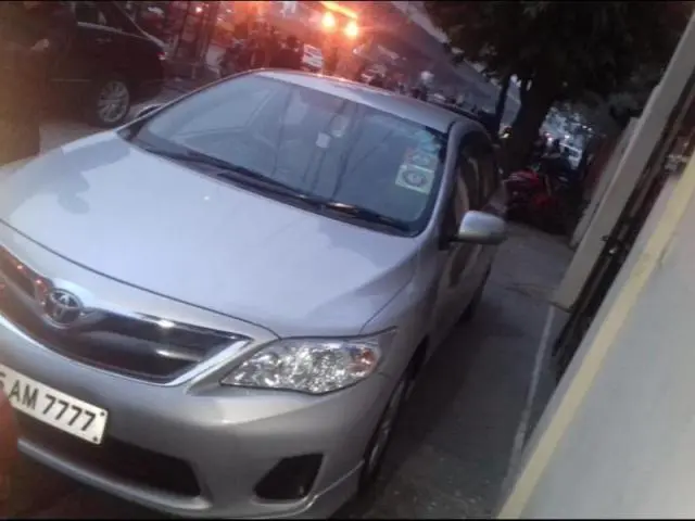 Toyota Corolla Altis Aero Ltd Diesel 2012