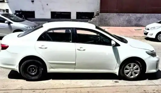 Toyota Corolla Altis D-4D G 2012