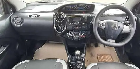 Toyota Etios Cross 1.4 VD 2014