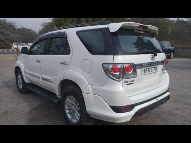 Toyota Fortuner Sportivo 4x2 AT 2012