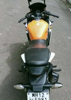 Honda CBR 150R 150cc 2013