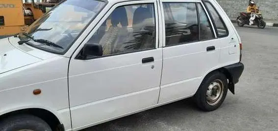Maruti Suzuki 800 Std 2000