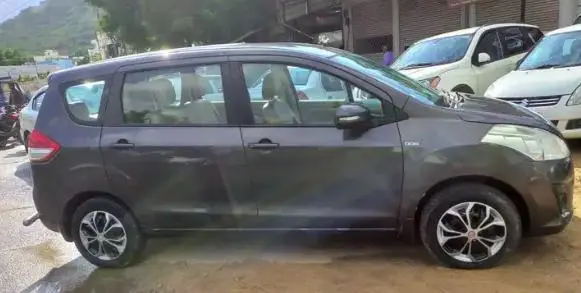Maruti Suzuki Ertiga VDi 2015