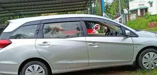 Honda Mobilio S i-VTEC 2015