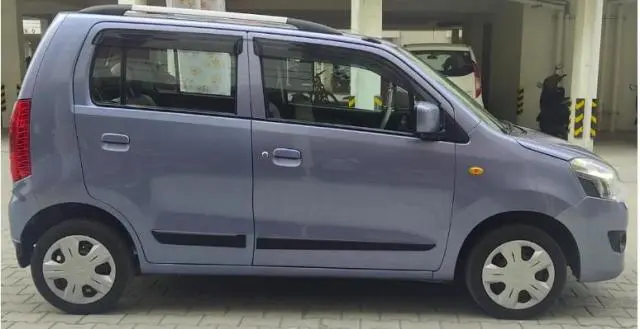 Maruti Suzuki Wagon R VXi AMT 2017