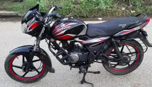 Bajaj Discover 100cc 2010