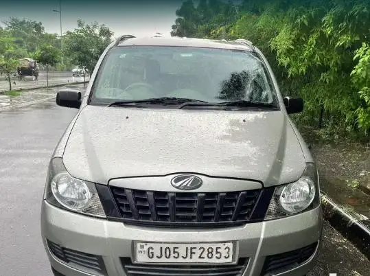 Mahindra Quanto C4 2014