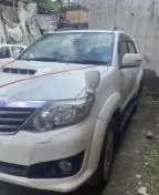 Toyota Fortuner 3.0 4x2 MT 2013