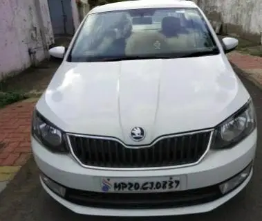 Skoda Rapid 1.6 MPI AMBITION AT 2019