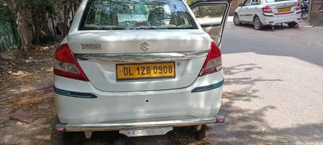 Maruti Suzuki Dzire LXi 2017