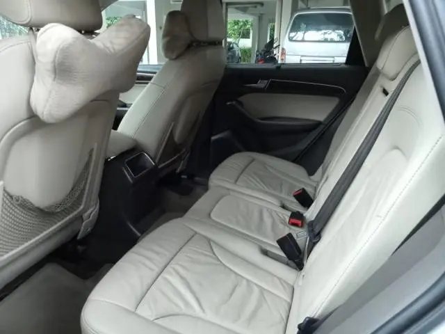 Jaguar XF 3.0 S 2011