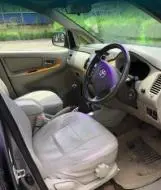 Toyota Innova 2.5 V 7 STR 2010