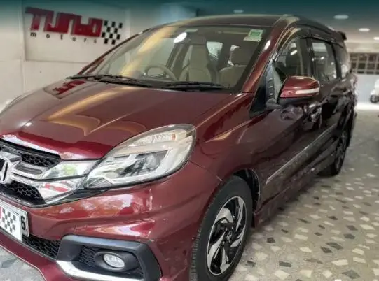 Honda Mobilio RS i-DTEC 2015