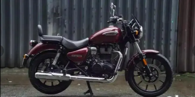 Royal Enfield Meteor 350 Supernova 2020