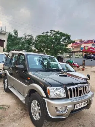 Mahindra Scorpio LX 2012