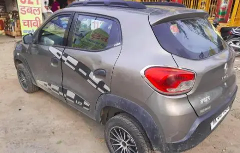 Renault KWID 1.0 RXT 2016