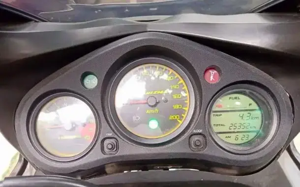 Hero Karizma R 223cc 2015