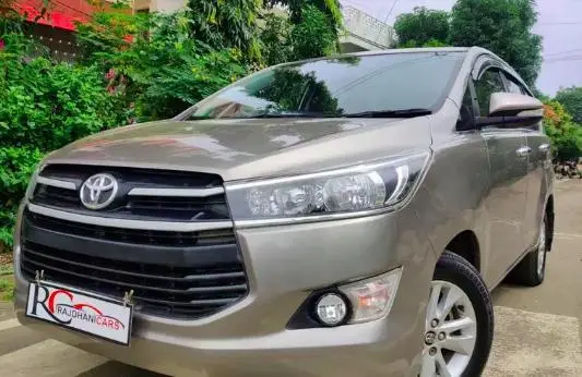 Toyota Innova Crysta 2.4 G 8 STR 2016