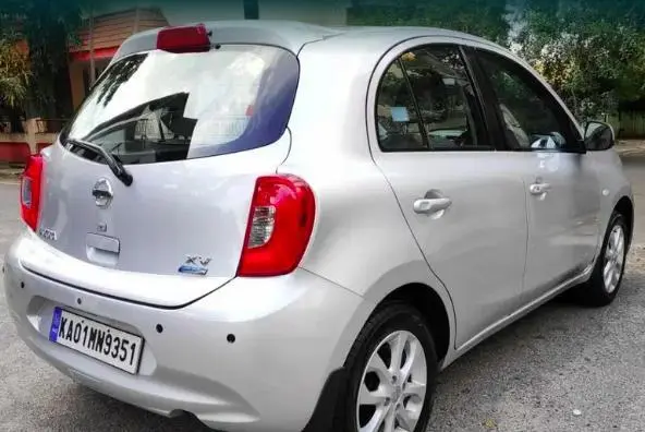 Nissan Micra XV CVT 2016