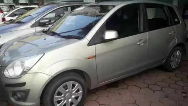 Ford Figo ZXI DURATORQ 1.4 2012