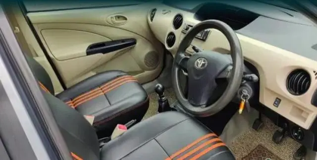 Toyota Etios Liva GD 2016
