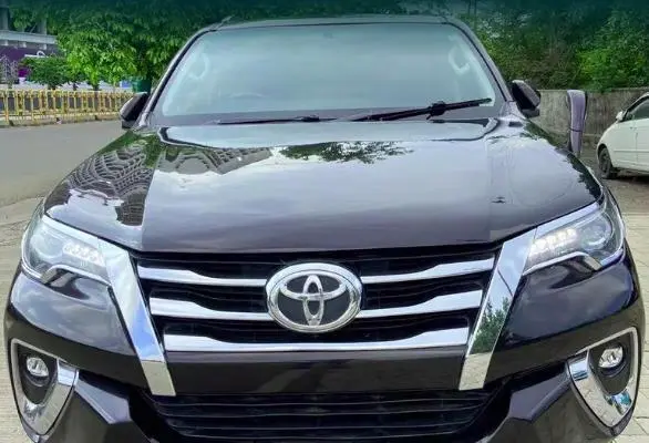 Toyota Fortuner 2.8 4x2 MT 2018