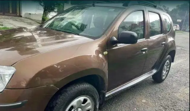 Renault Duster 85 PS RXE 2013