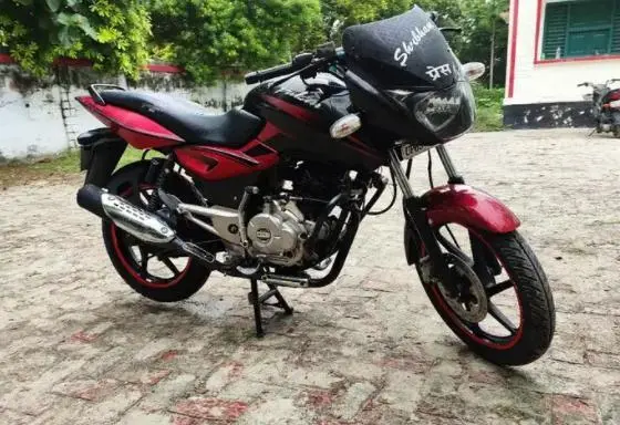Bajaj Pulsar 150cc 2015