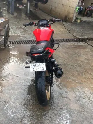 Bajaj Dominar 400 ABS 2019
