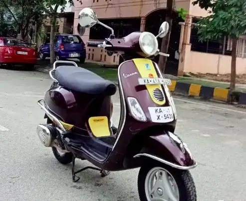 Piaggio Vespa 125cc 2013