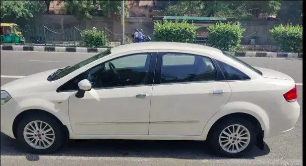Fiat Linea 1.4 T-Jet Emotion 2010