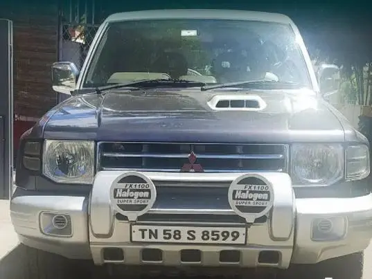 Mitsubishi Pajero SFX 2.8 2008