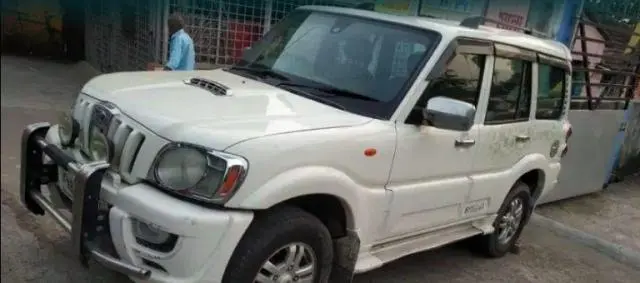 Mahindra Scorpio VLX 4WD 2011
