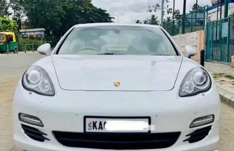 Porsche Panamera Diesel 2013