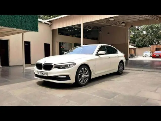 BMW 5 Series 520d Sport Line 2018