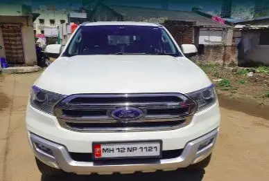 Ford Endeavour Trend 2.2 4x2 MT 2016 
