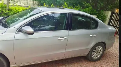 Volkswagen Passat Highline 2.0 TDI AT 2011