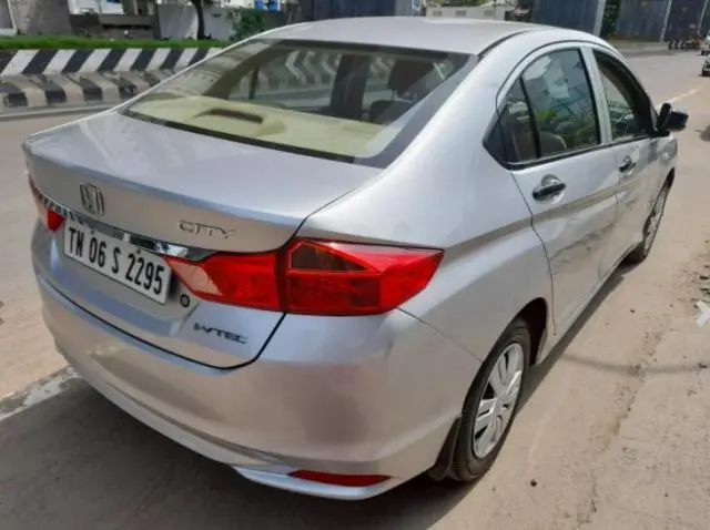 Honda City 1.5 E MT i-VTEC 2016