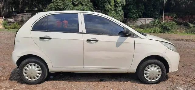 Tata Indica Vista LX TDI BS-III 2013