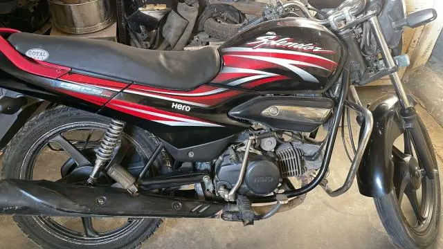 Hero Super Splendor 125cc 2016