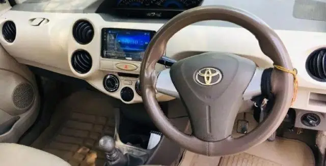 Toyota Etios GD 2016