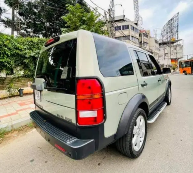Land Rover DISCOVERY 4 SDV6 SE 2011