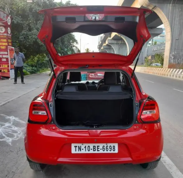 Maruti Suzuki Swift VXi AMT 2018