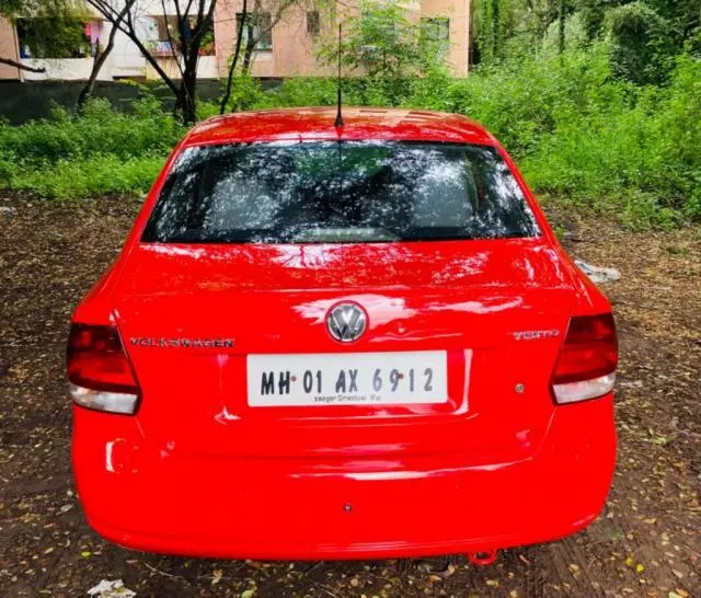 Volkswagen Vento Trendline Petrol 2011