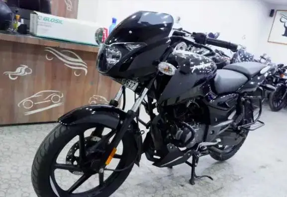 Bajaj Pulsar 125cc Disc BS6 2020