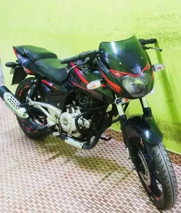 Bajaj Pulsar 180cc 2012