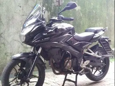 Bajaj Pulsar AS150 2015
