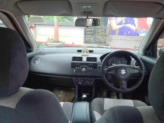 Maruti Suzuki Swift DZire VXi 2009
