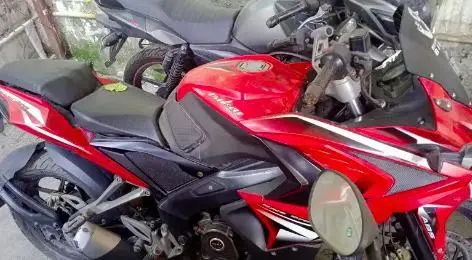 Bajaj Pulsar RS200 2015