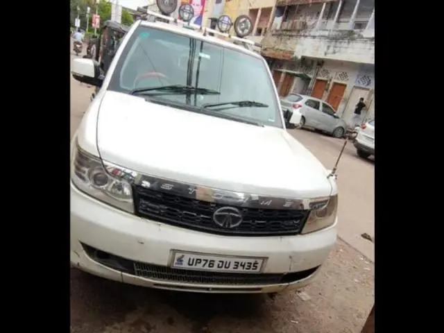 Tata Safari Storme 2.2 LX 4x2 2015